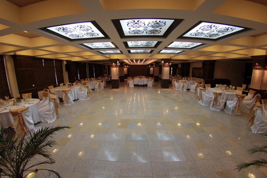 Hotel Imperium Suceava Exterior photo